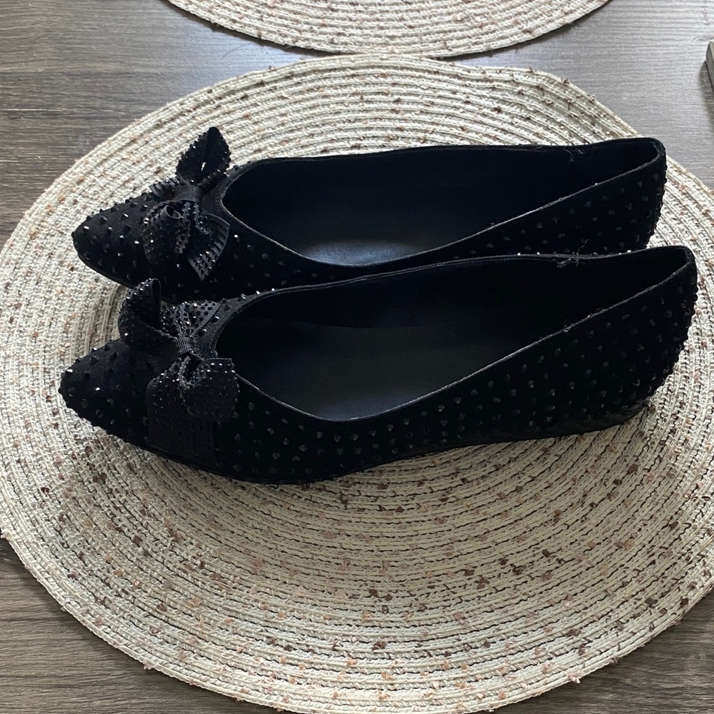 Kenneth Cole Black Bow Women's Flats